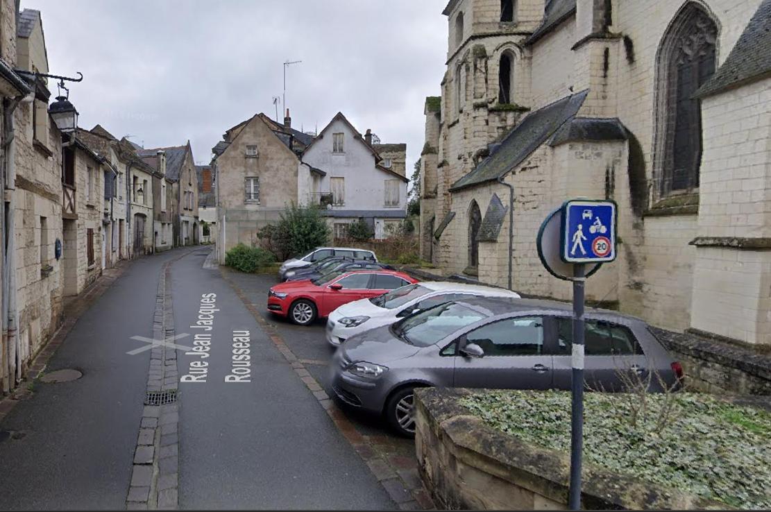 Le Jeanne, En Duplex Proche Forteresse Et Centre